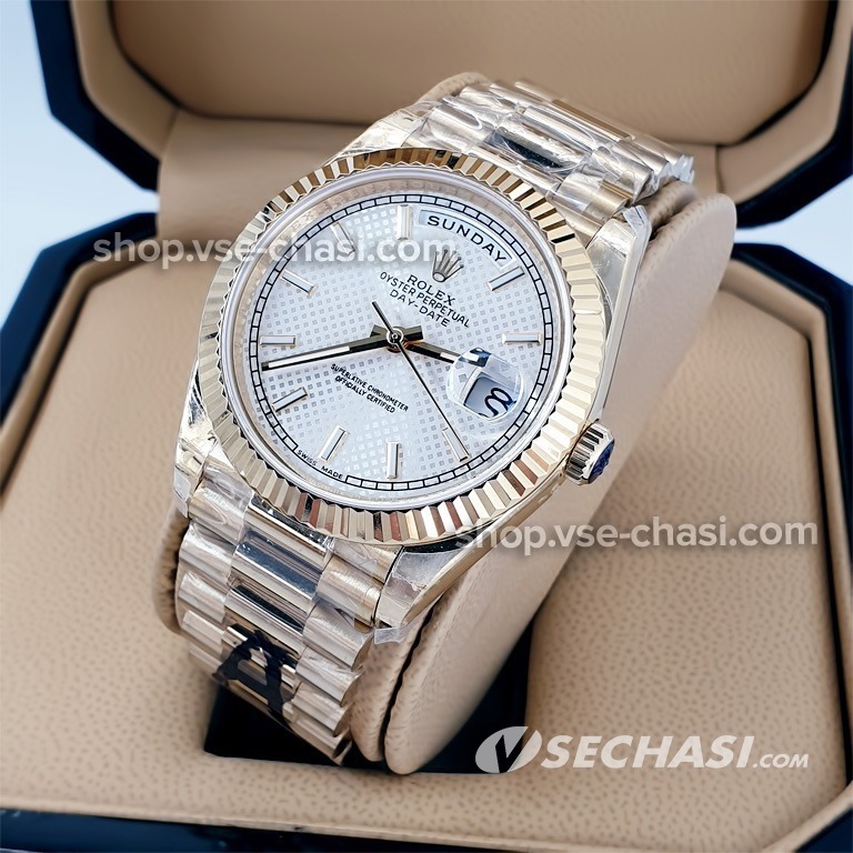 Rolex Day Date 12634 35 200 .