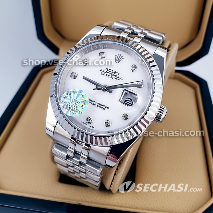 Rolex Datejust 13644 9 100 .